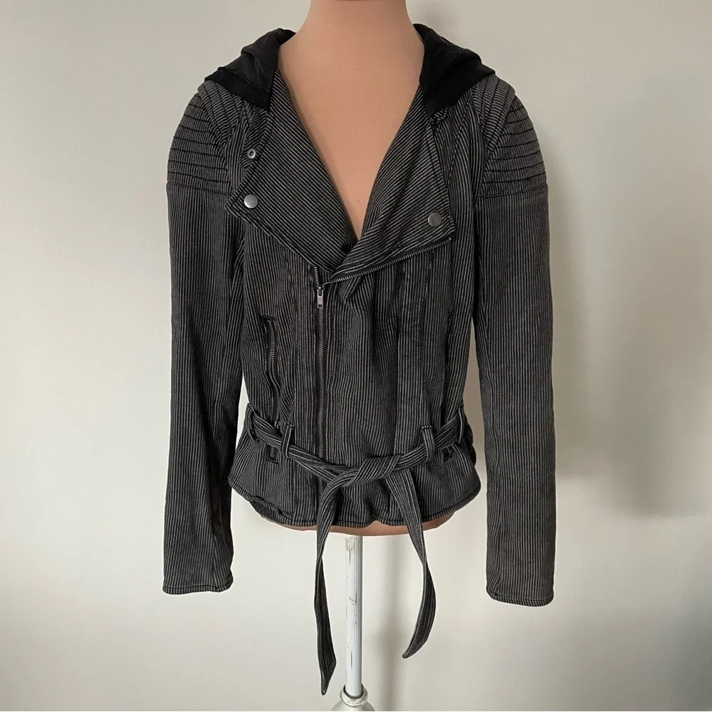 Free People Striped Knit Gray Cotton Pinstripe Hooded Moto Jacket EUC Size Small